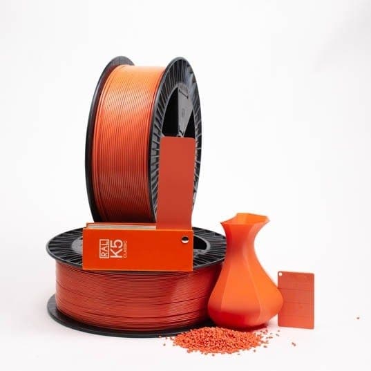 PLA 300014 Salmon pink RAL 3022 2.85 / 750 1